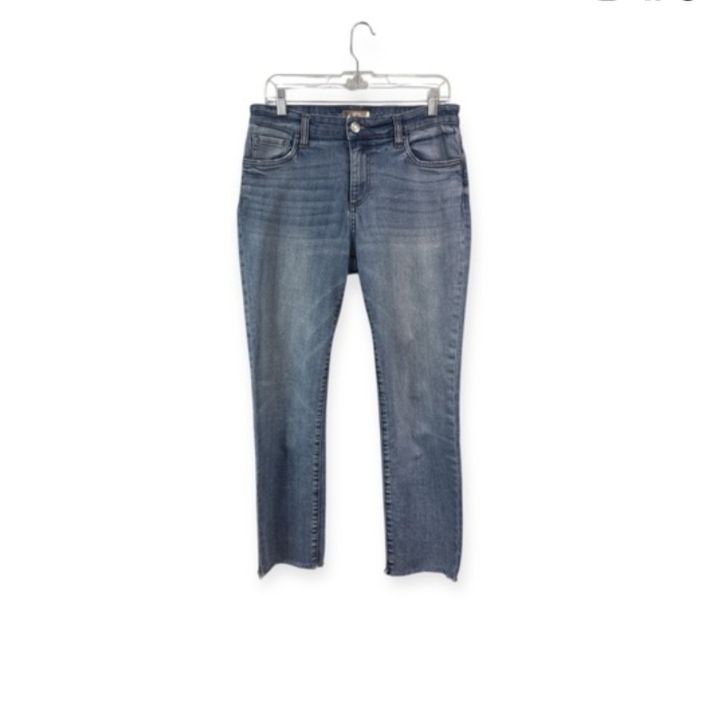 Kut from the Kloth Catherine High Rise Boyfriend Frayed Bottom Jeans. Size 14